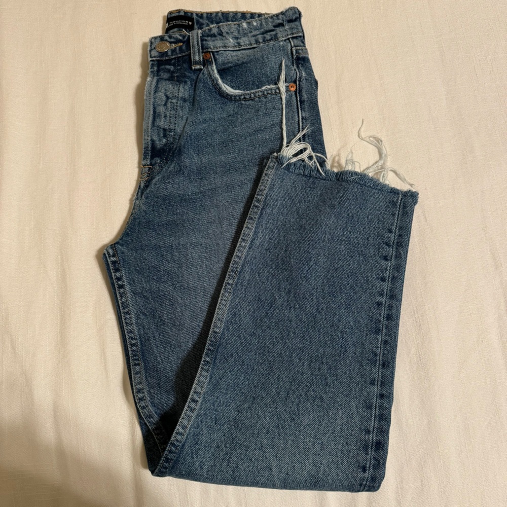 Zara Mom Ankle Jeans